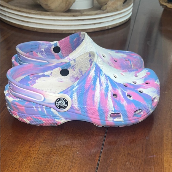 CROCS Pink and Blue Water Shoes with Perforated Design - Picture 2 of 3